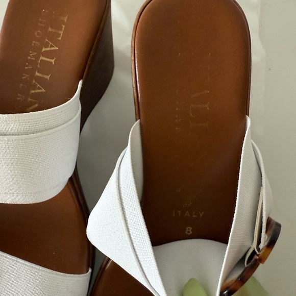 NWOT White Wedge Sandals - Picture 5 of 5
